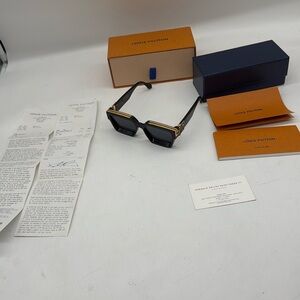 Louis Vuitton Black Sunglasses